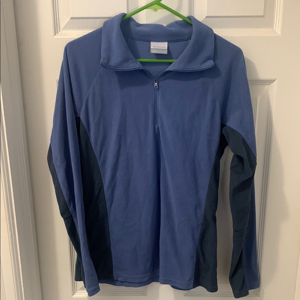 Columbia Blue and Black Fleece Pullover M
